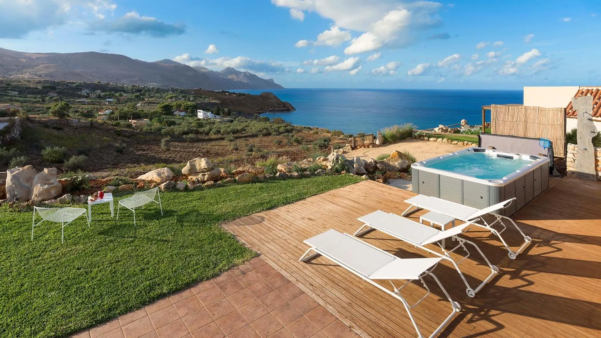 Cala Bianca Villas Castellammare del Golfo 0*,  Itália