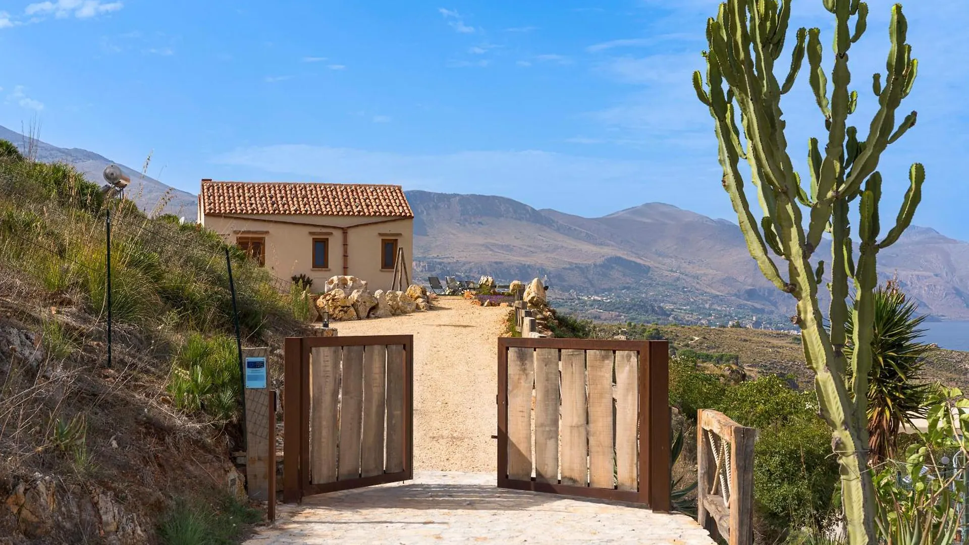 Cala Bianca Villas Castellammare del Golfo