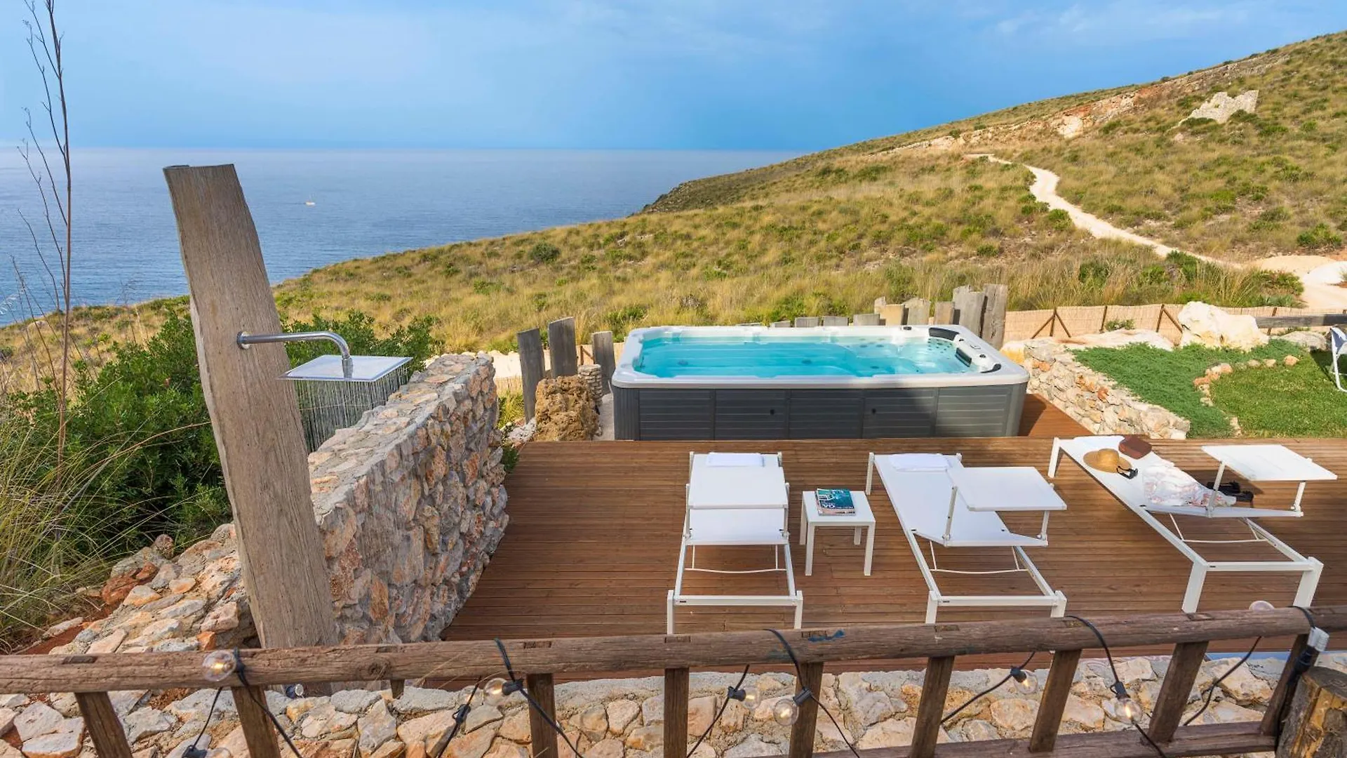 Cala Bianca Villas Castellammare del Golfo 0*,  Itália